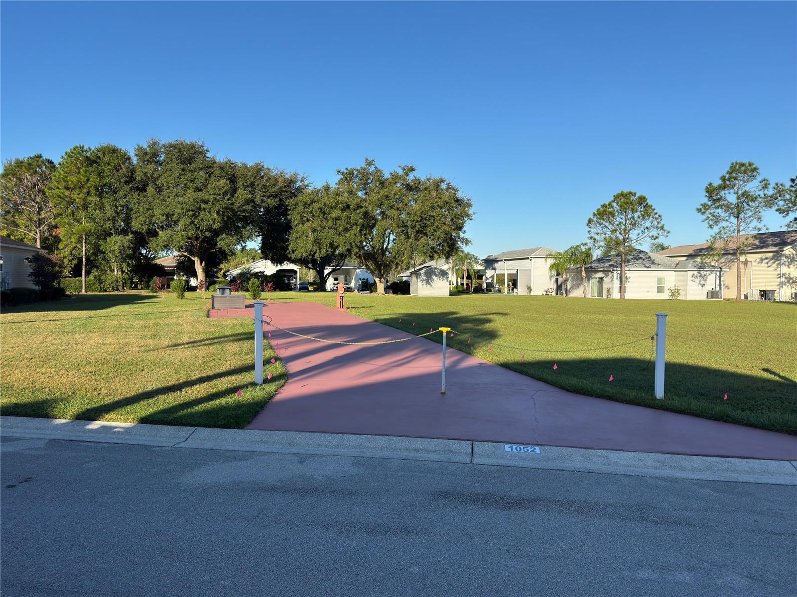 1052 Caravan Loop, FL