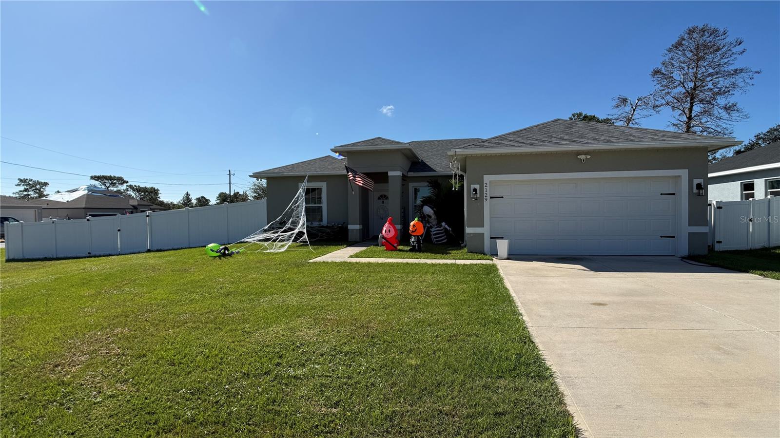 2129 Hibiscus Pl, FL