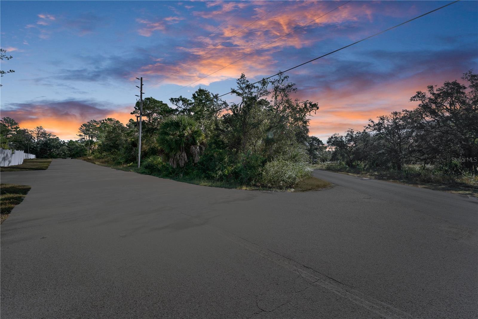 3560 Diagonal Ln, FL