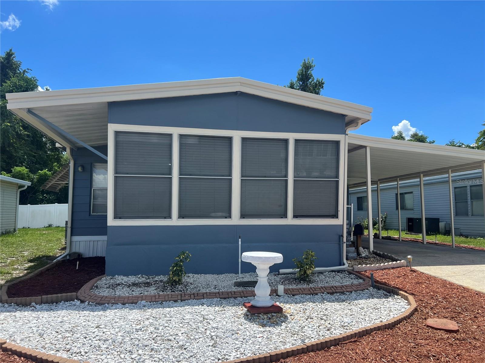 212 Paradise S, FL