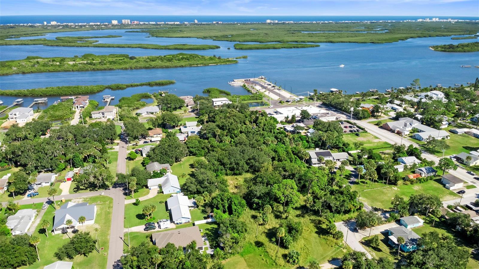 Wilkinson Ave, FL