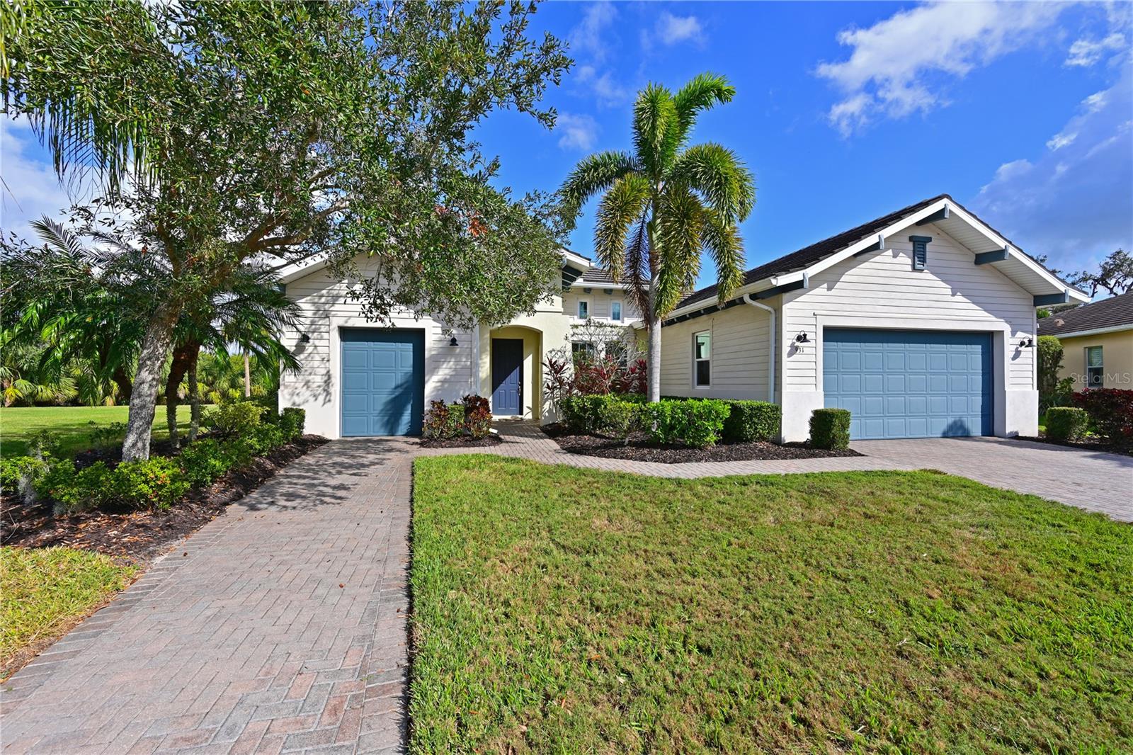 931 Mangrove Edge Court, FL
