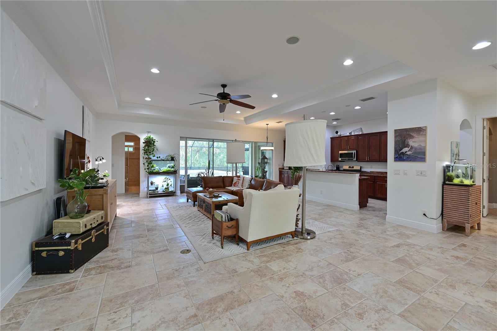 931 Mangrove Edge Court, FL