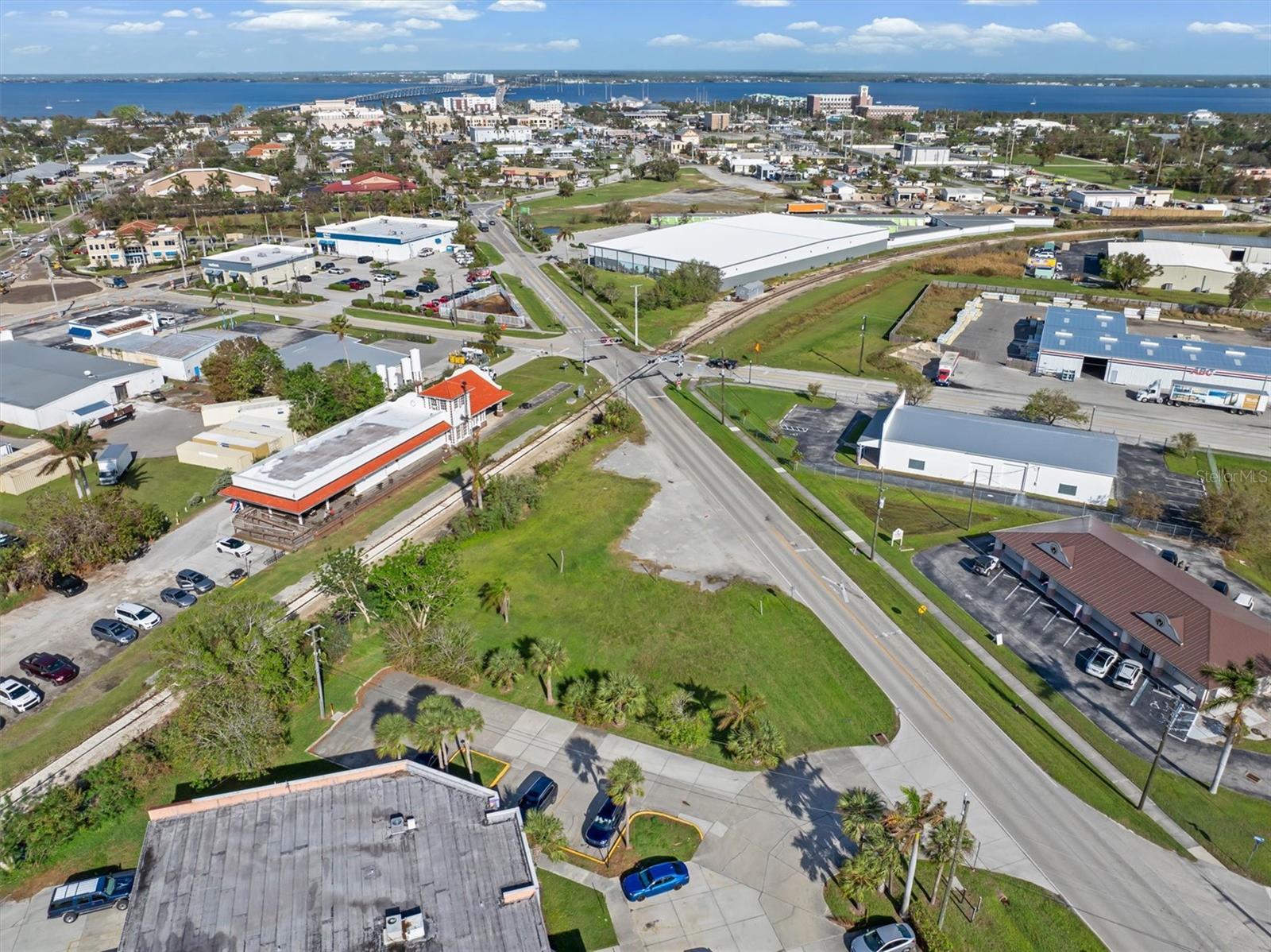 1013 Taylor Road, FL