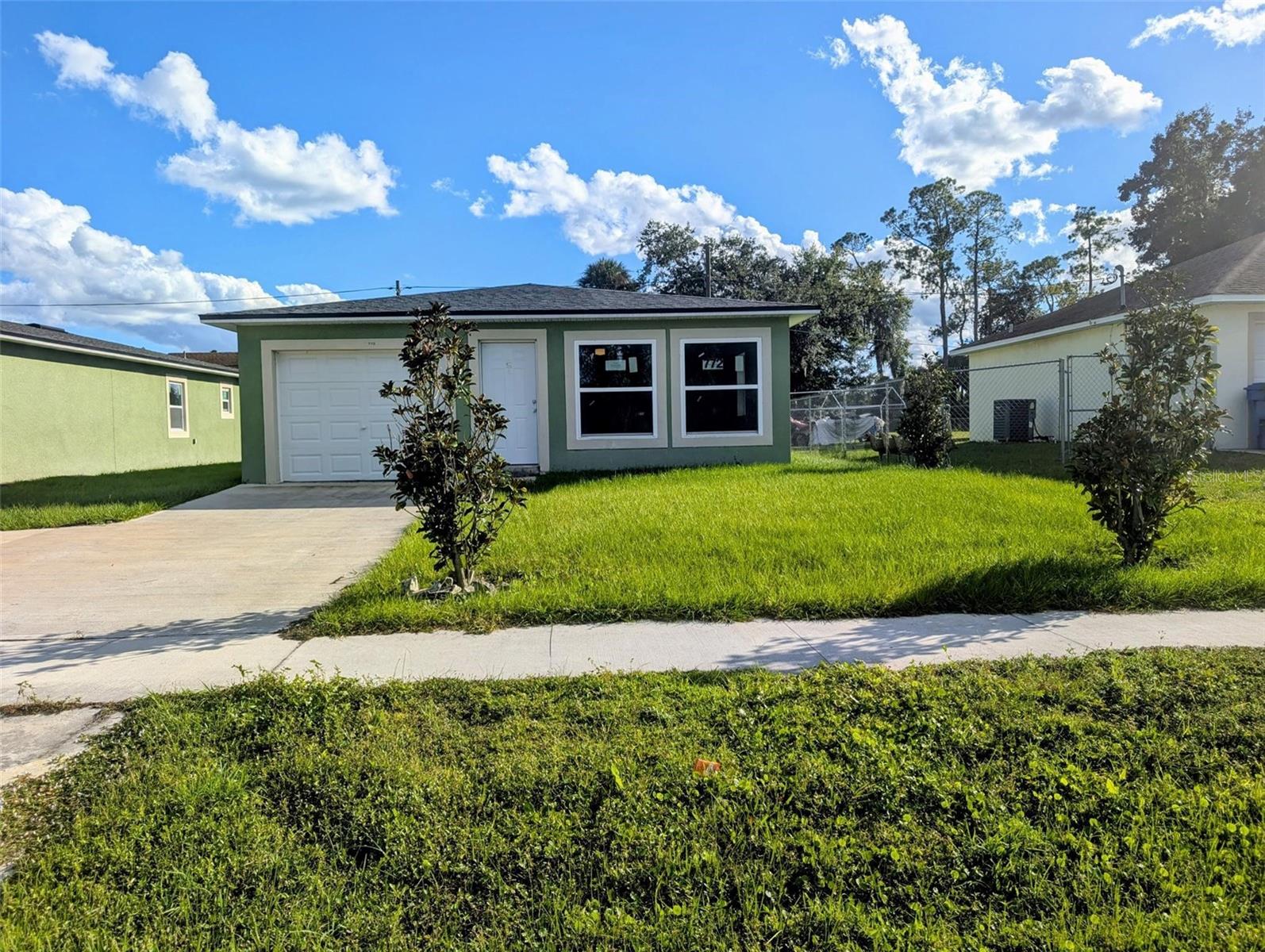 772 Broadway Street, FL