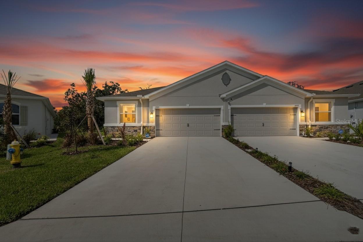 4025 Westwood Fields Loop, FL