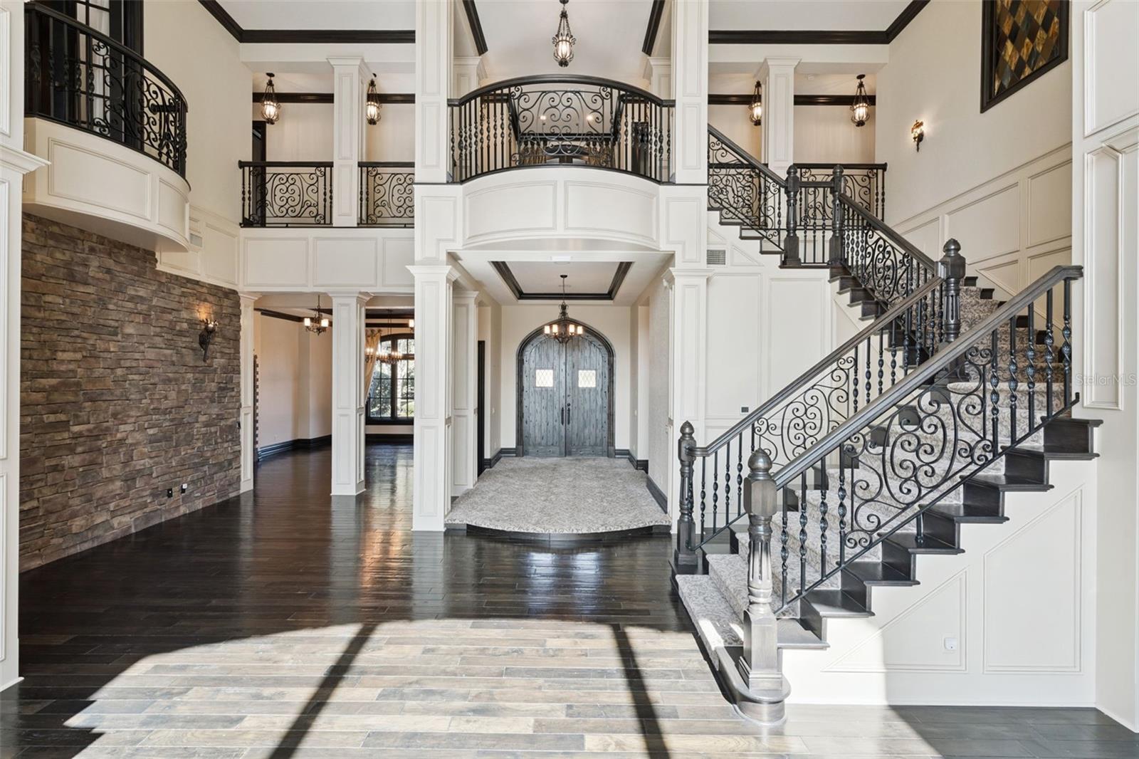 6507 Rosella Court, FL