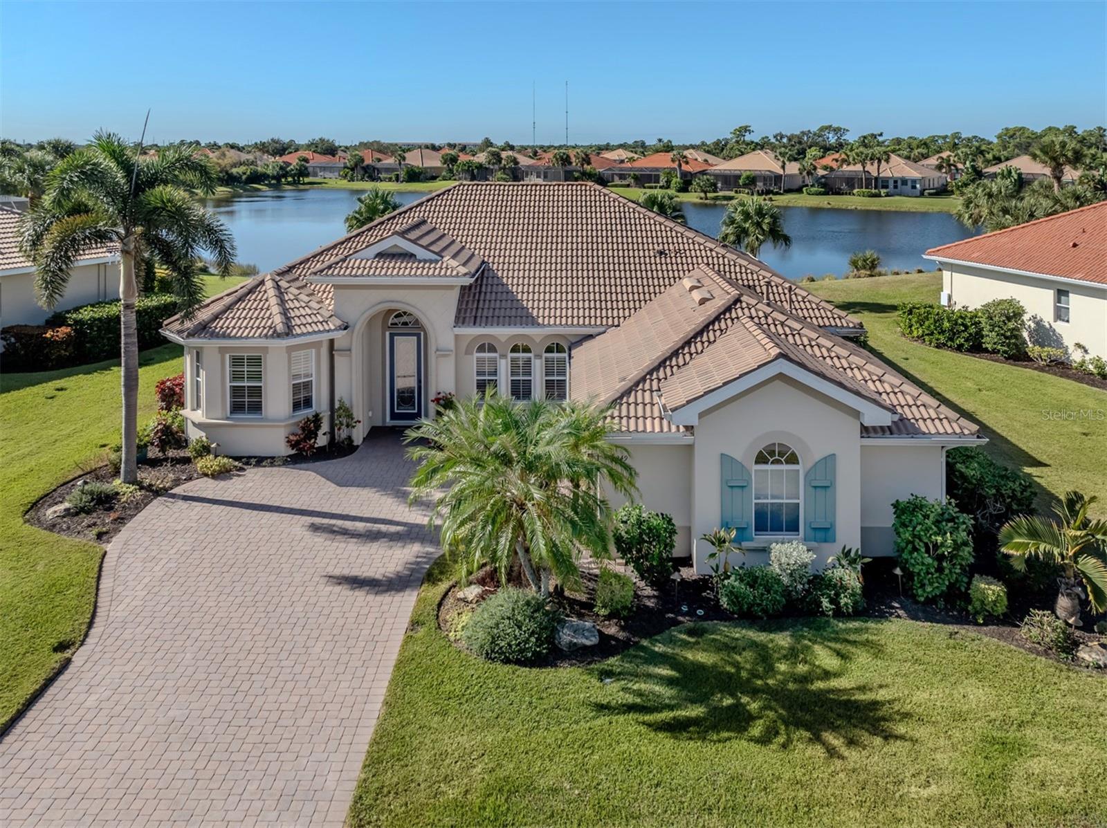 249 Montelluna Dr, FL