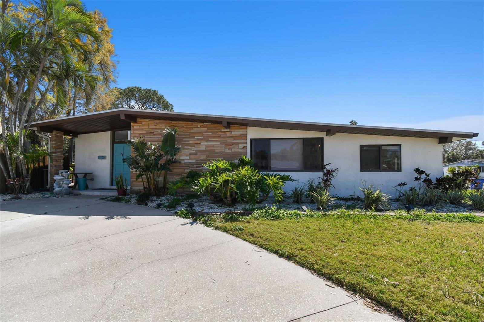 1600 Delaware Avenue, FL