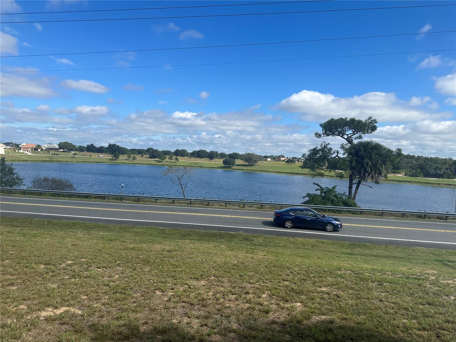 Lakeview Ave, FL