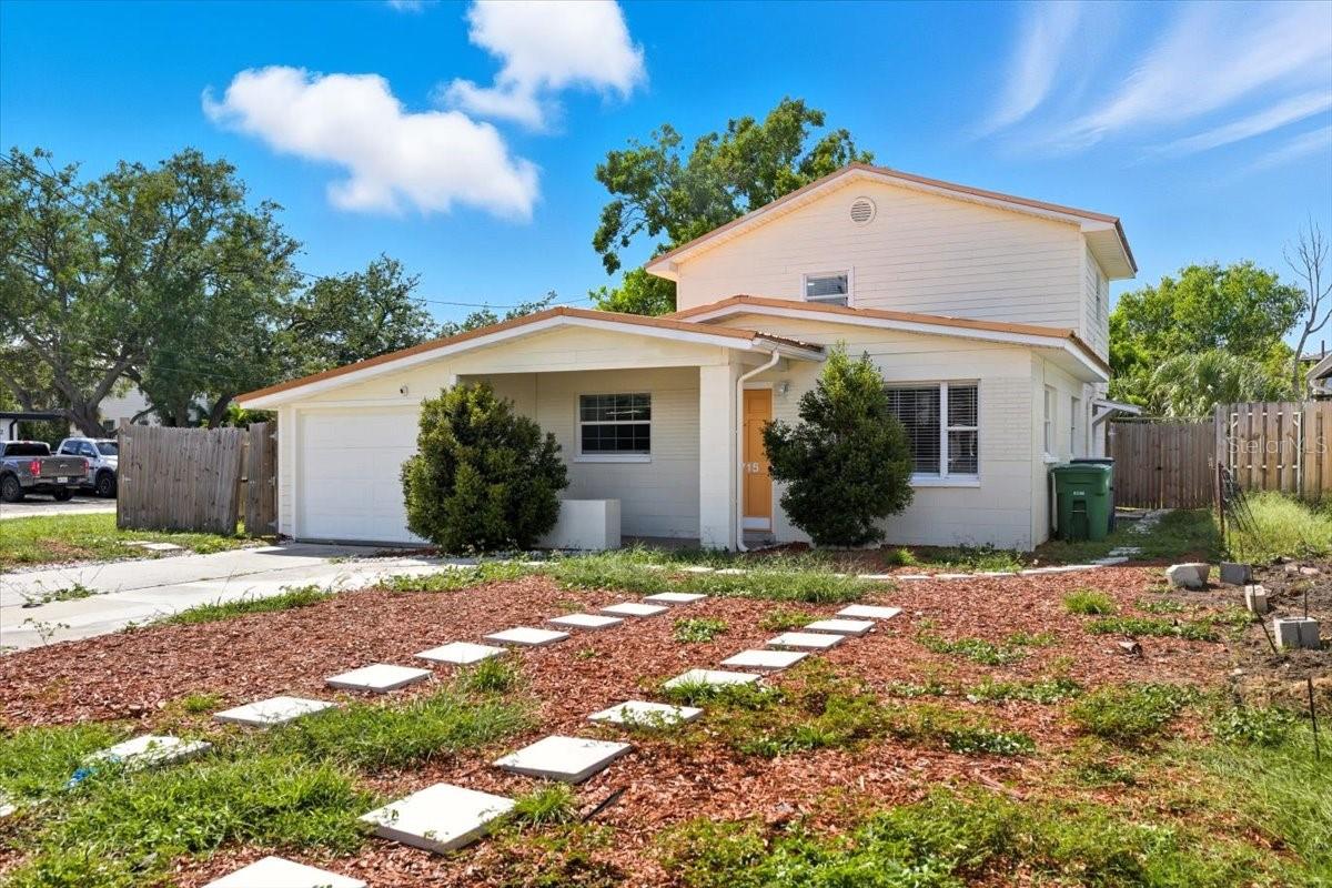 6715 Mascotte Street, FL