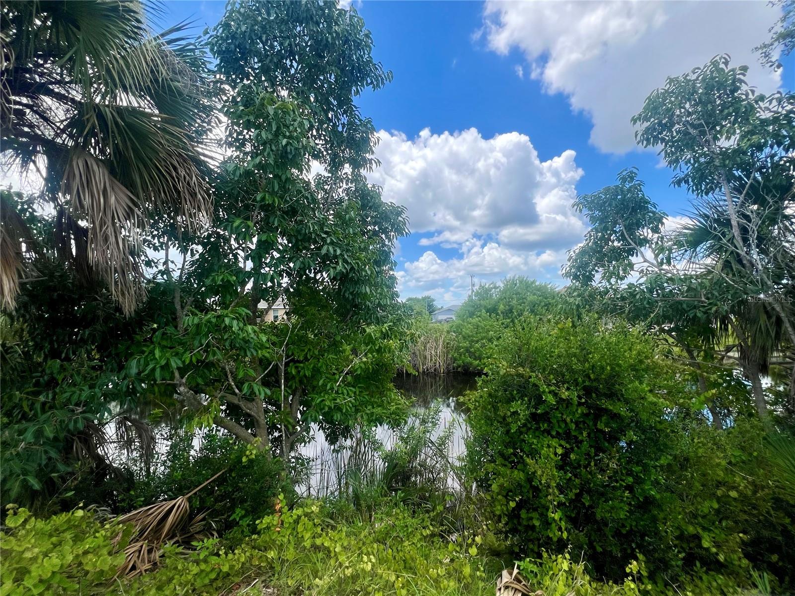 530 18th Place, FL