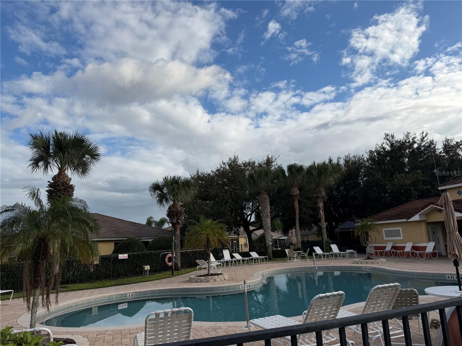 353 Port Pleasant Drive, FL