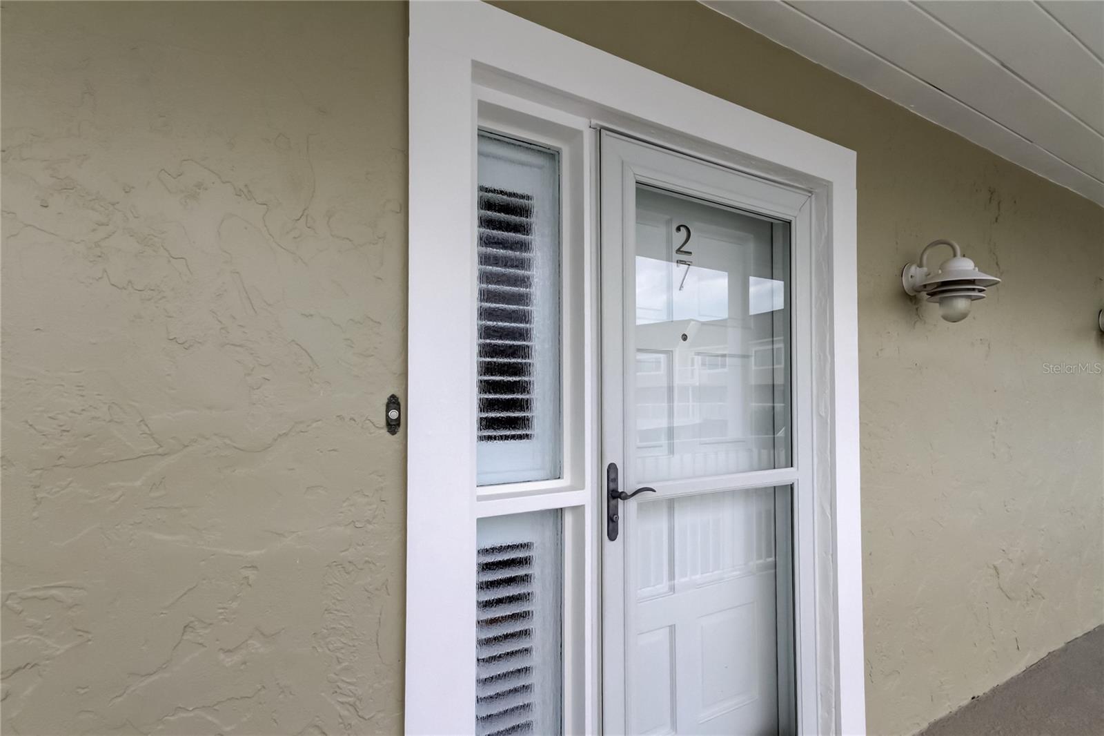 433 Paula Drive, FL