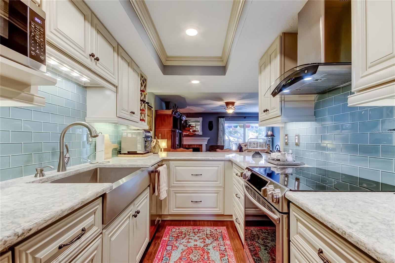 433 Paula Drive, FL