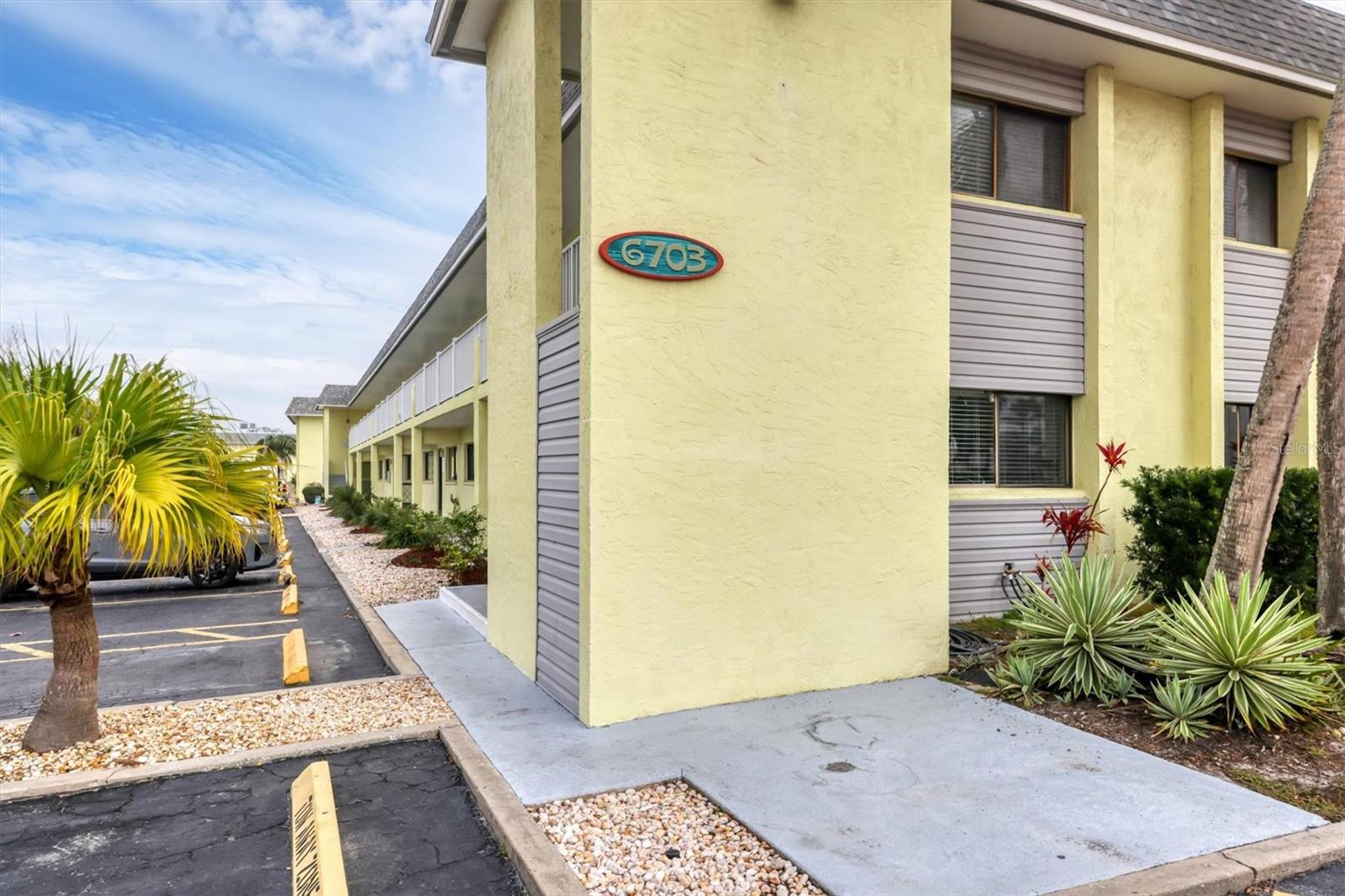 6703 Midnight Pass Road, FL