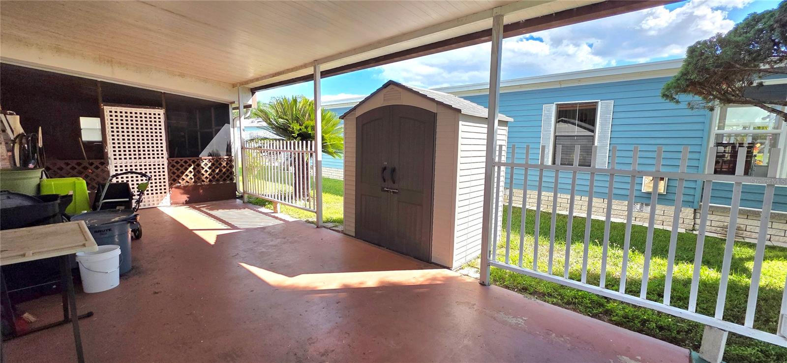 5536 Benton Street, FL