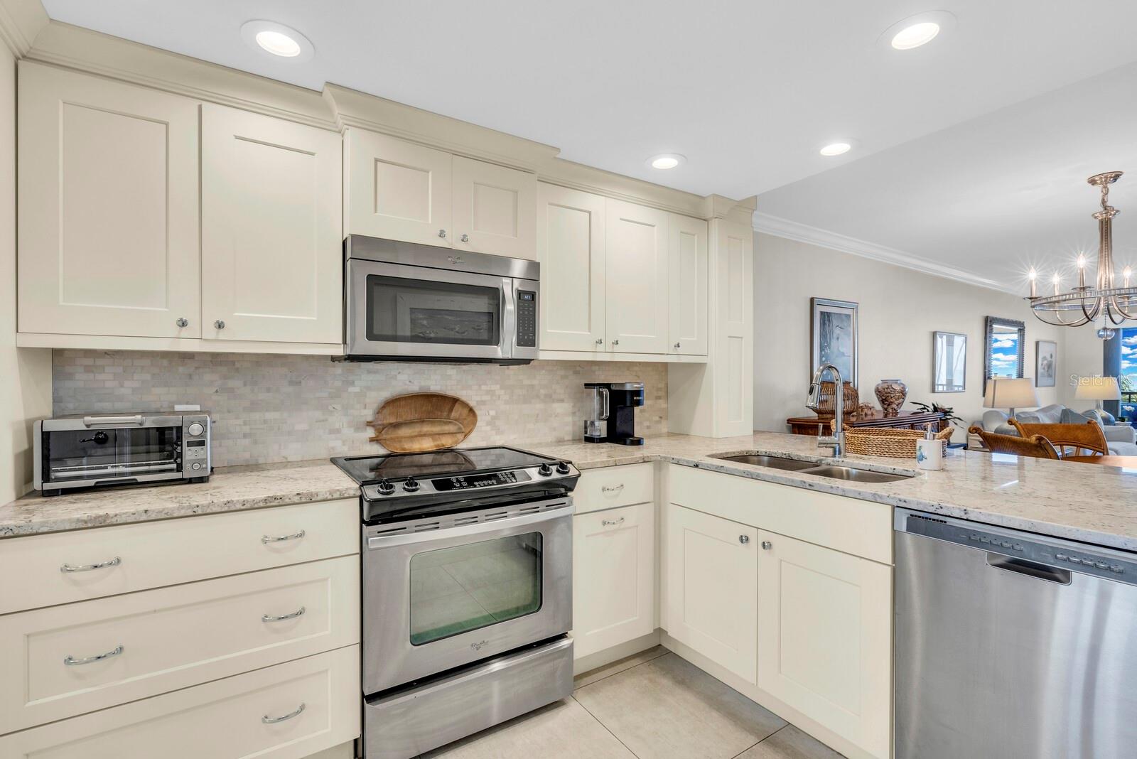 5700 Gulf Shores Drive, FL