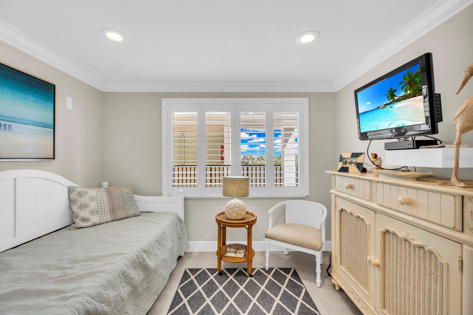 5700 Gulf Shores Drive, FL