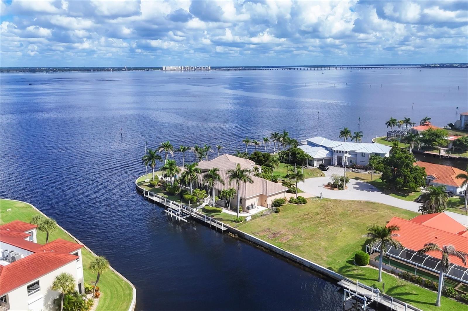 7 Hibiscus Dr, FL
