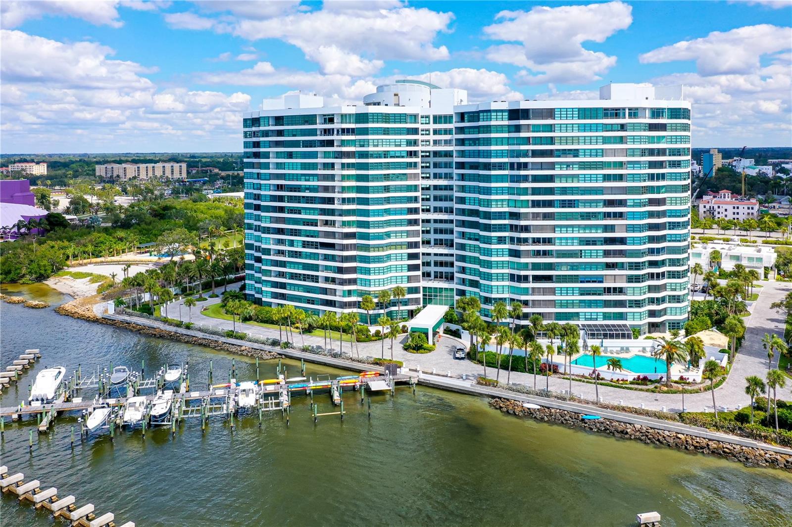 988 Blvd Of The Arts, FL