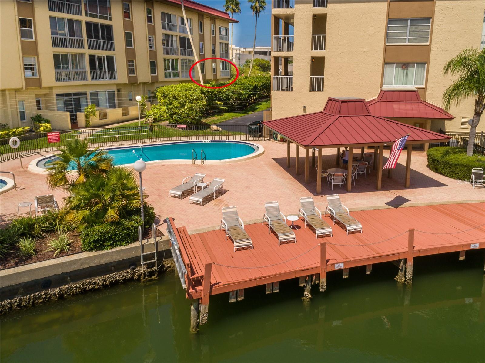 105 Island Way #121, FL