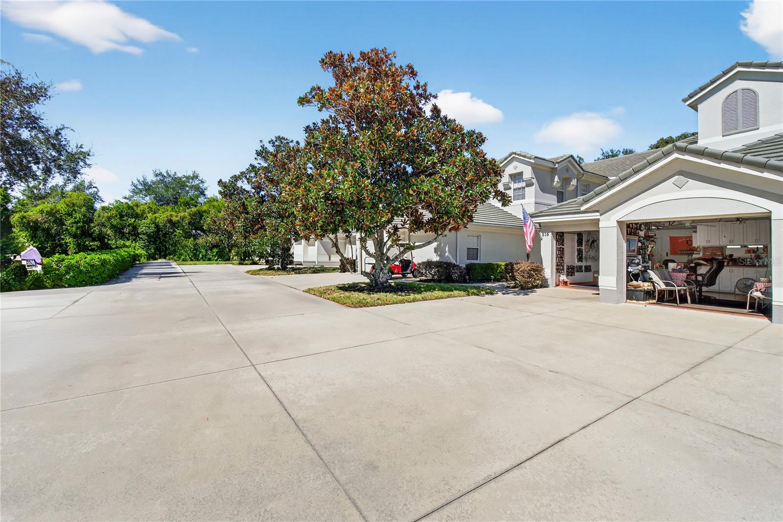 516 Grasslands Village Circle, FL