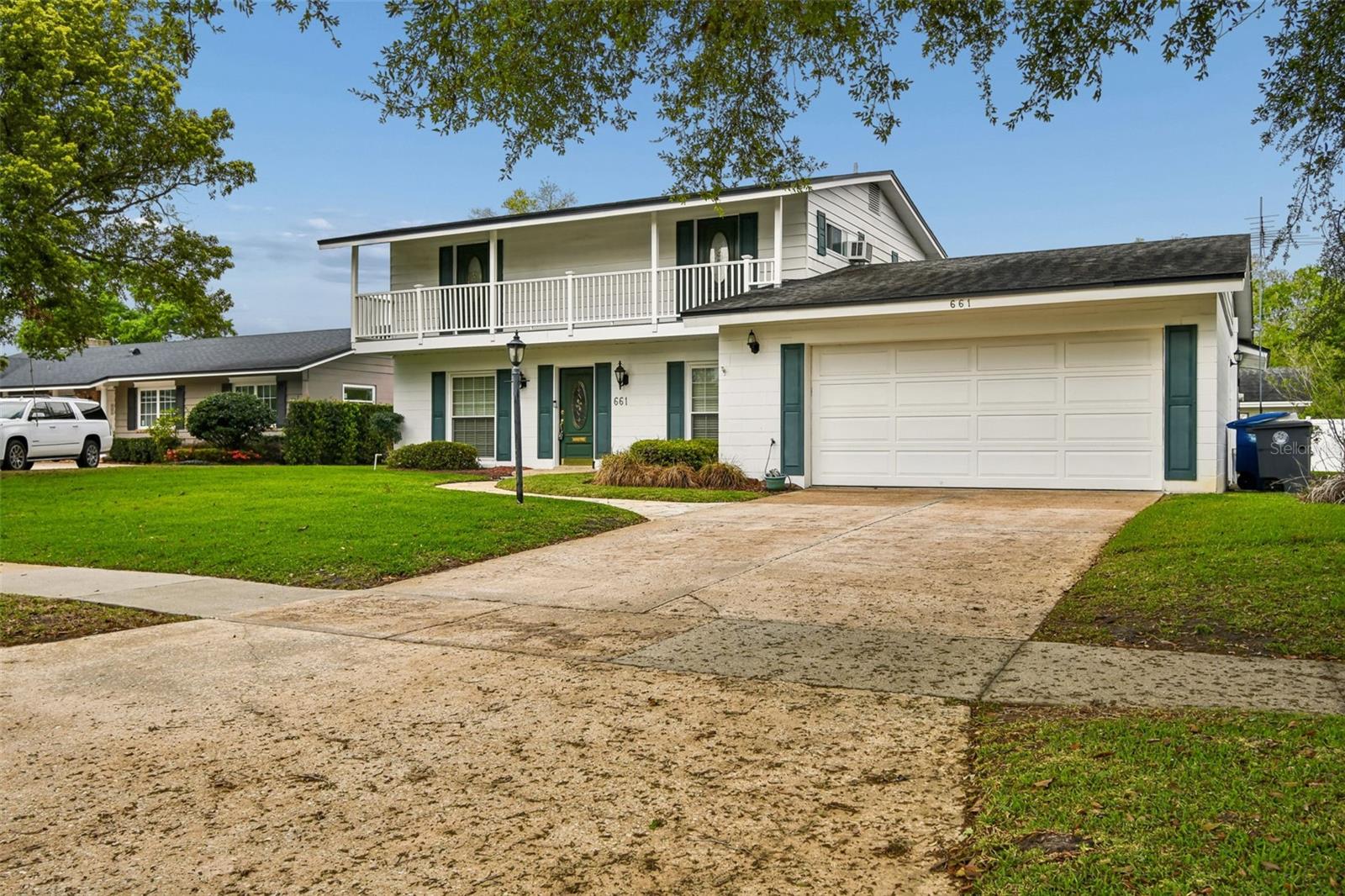 661 Selkirk Drive, FL