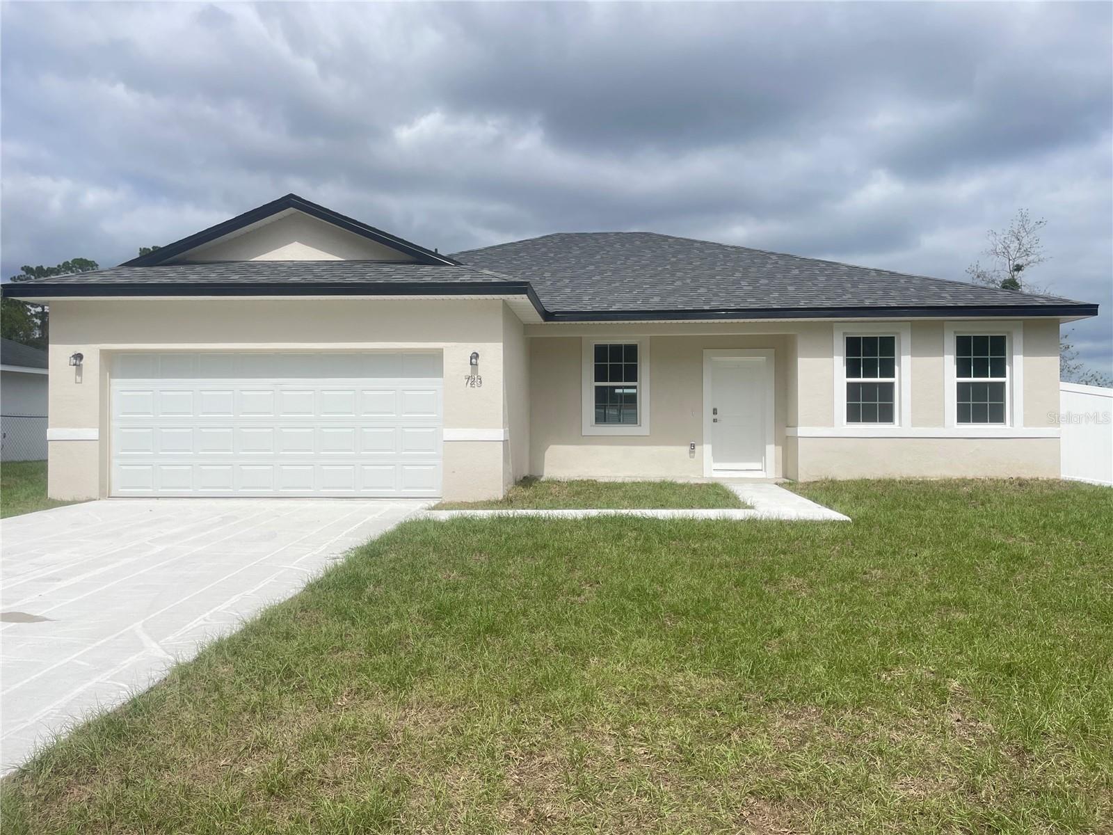 723 Marion Oak Trl, FL