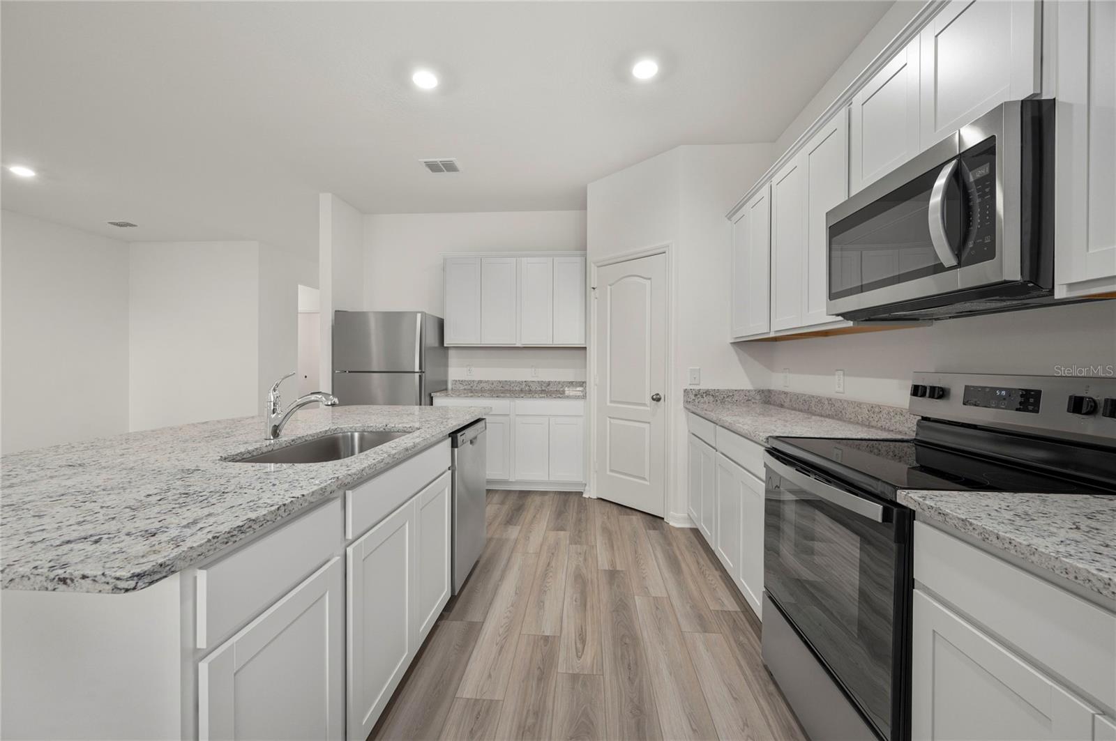 322 Bowfin Court, FL