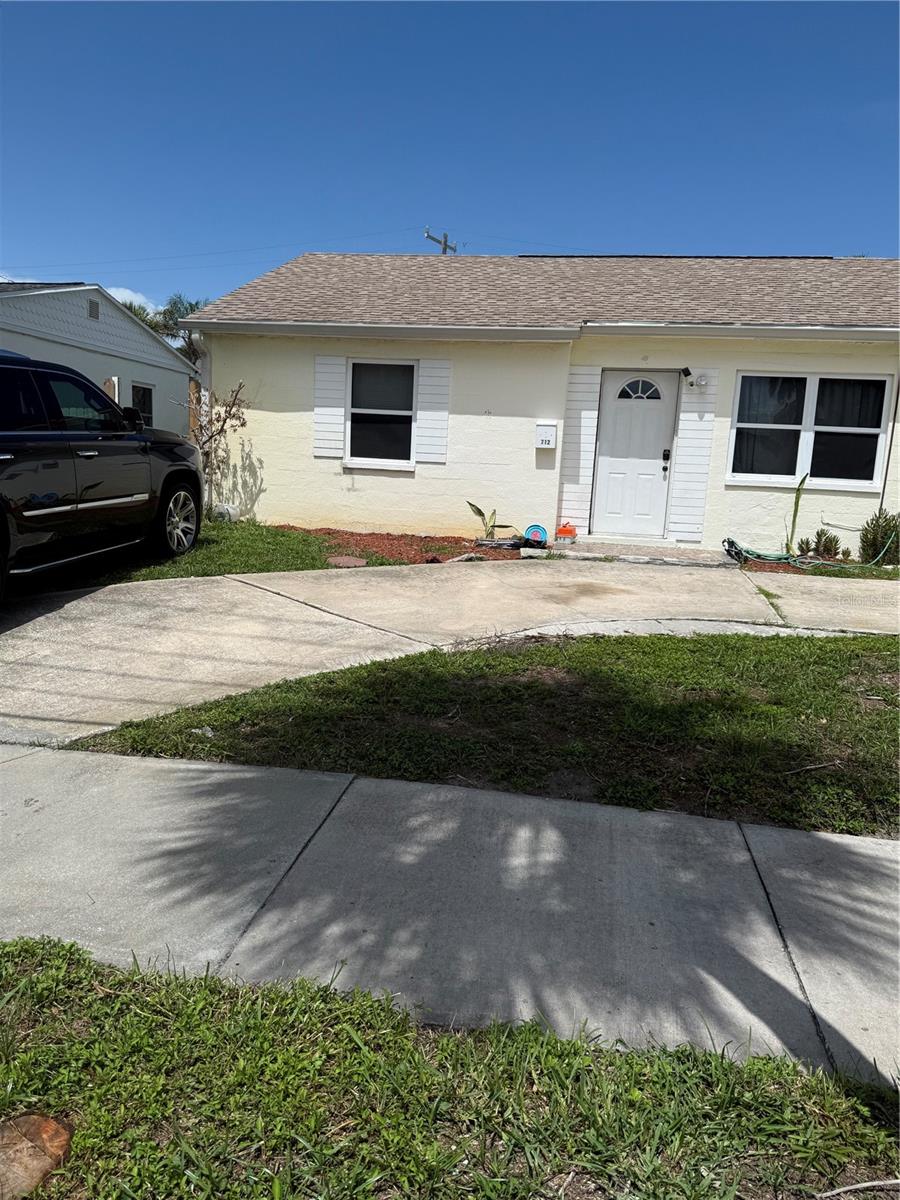 712 Mandalay Ave, FL