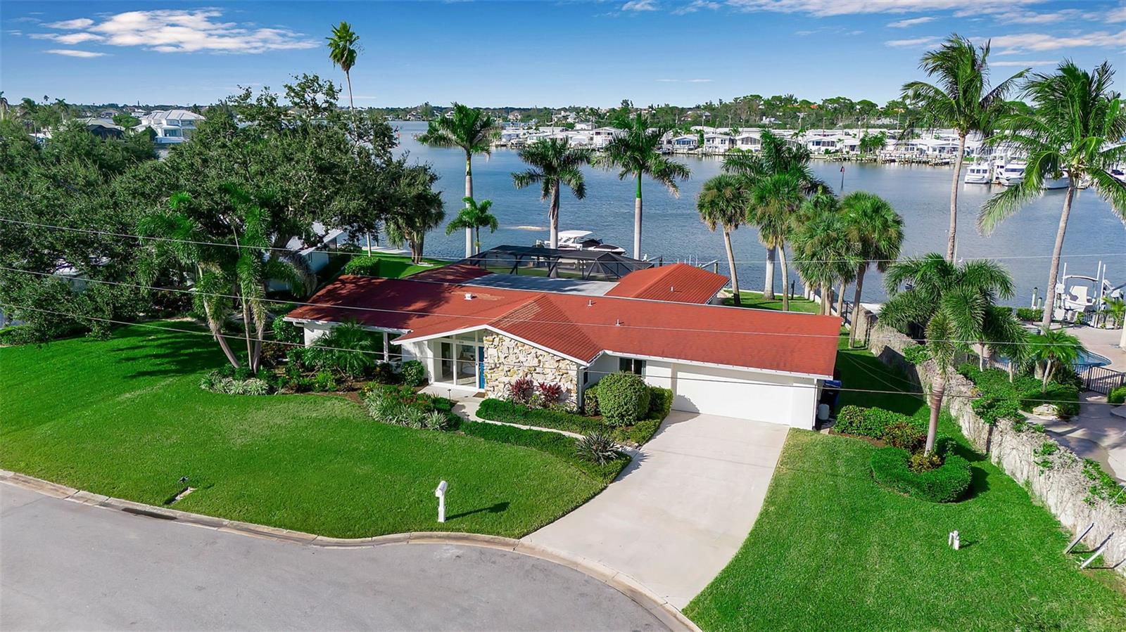 318 Nassau Street, FL