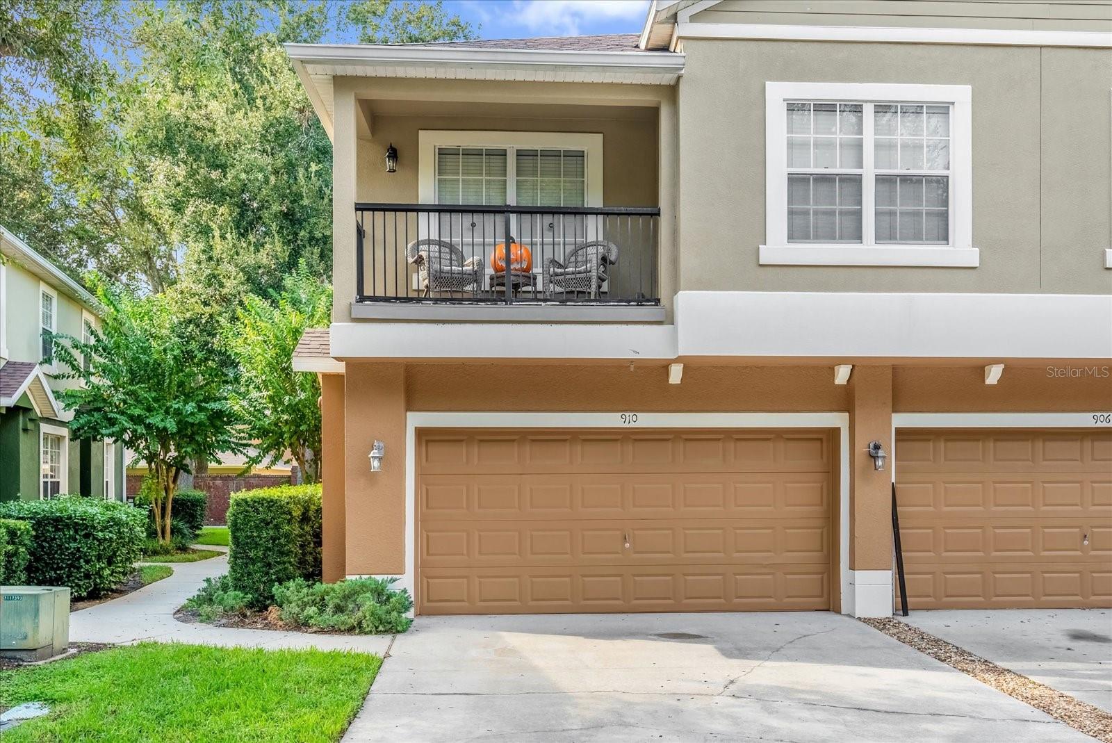 910 Ashworth Overlook Drive, FL