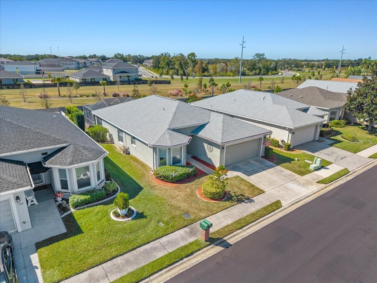 364 Lake Suzanne Drive, FL