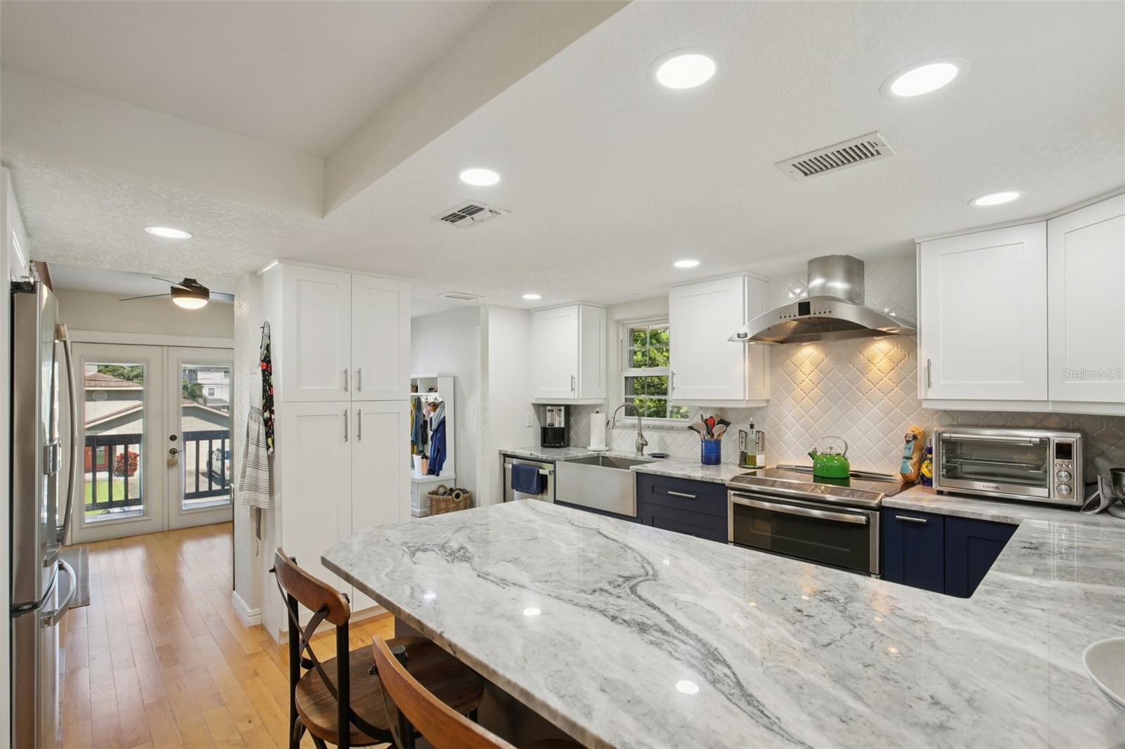 3140 Canal Drive, FL