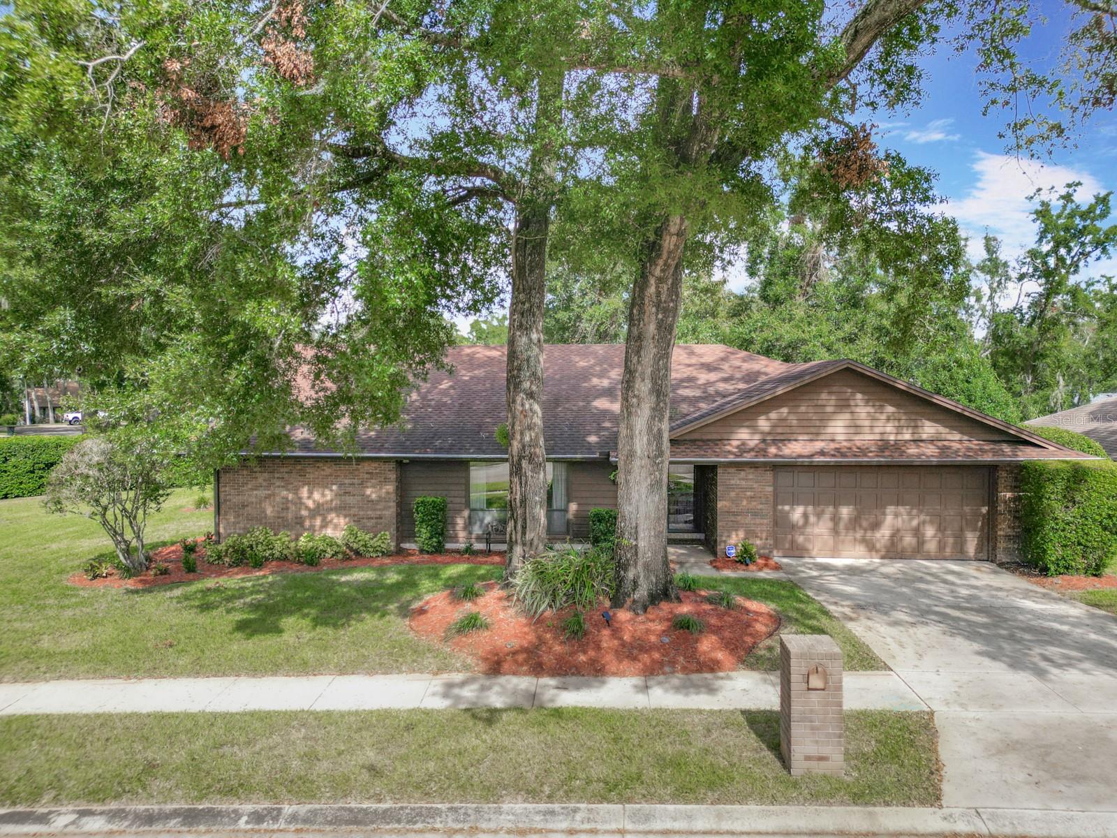 1469 Grace Lake Cir, FL