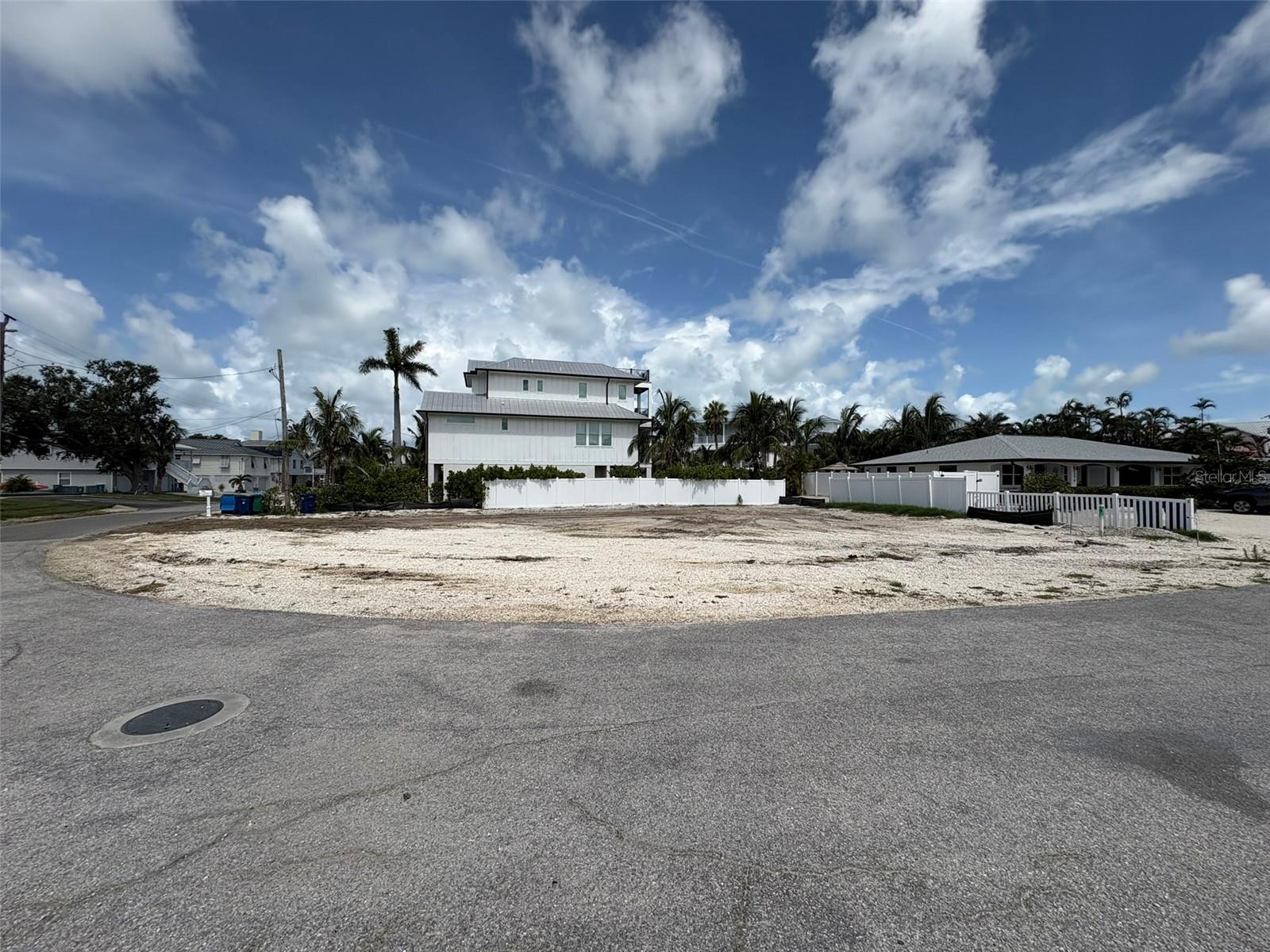 237 S Harbor Dr, FL