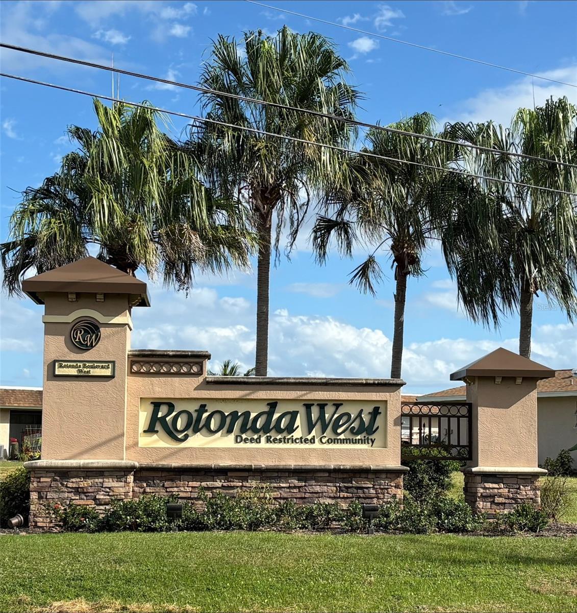 57 Pine Valley Ln, FL