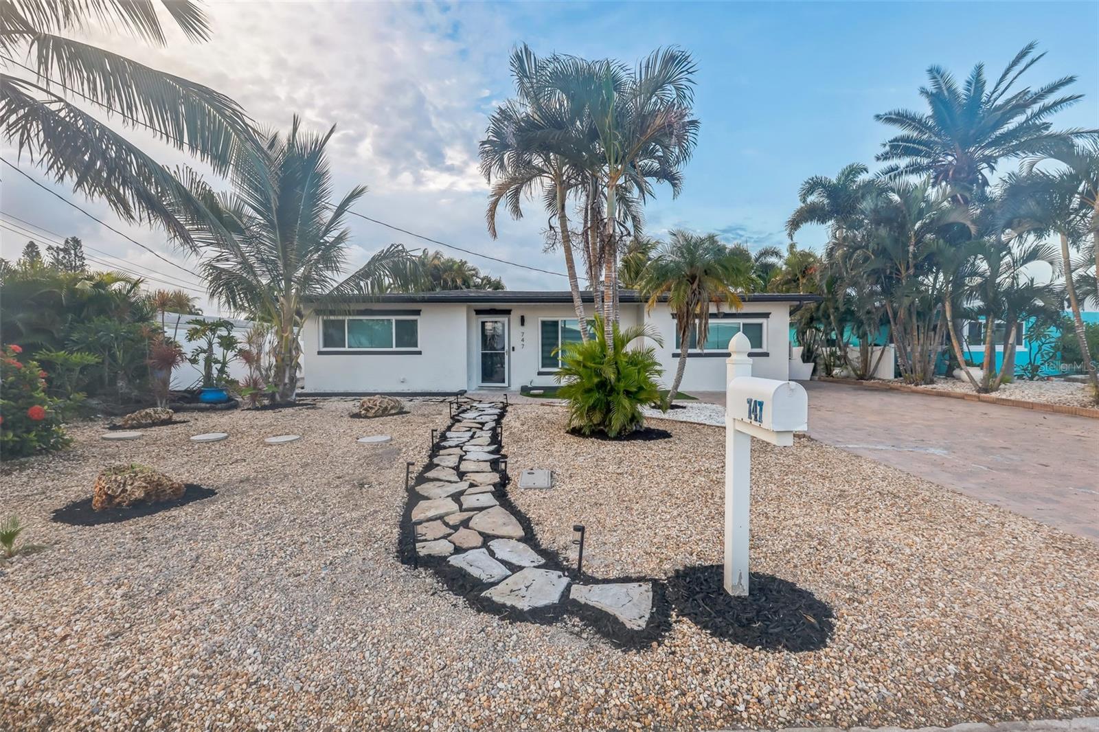 747 Pruitt Drive, FL