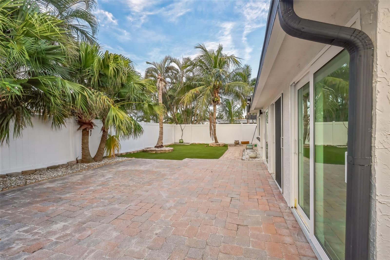 747 Pruitt Drive, FL