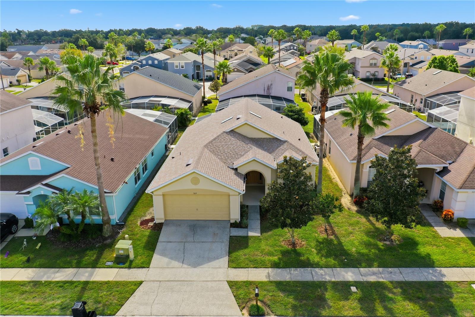 917 Bloomingdale Drive, FL
