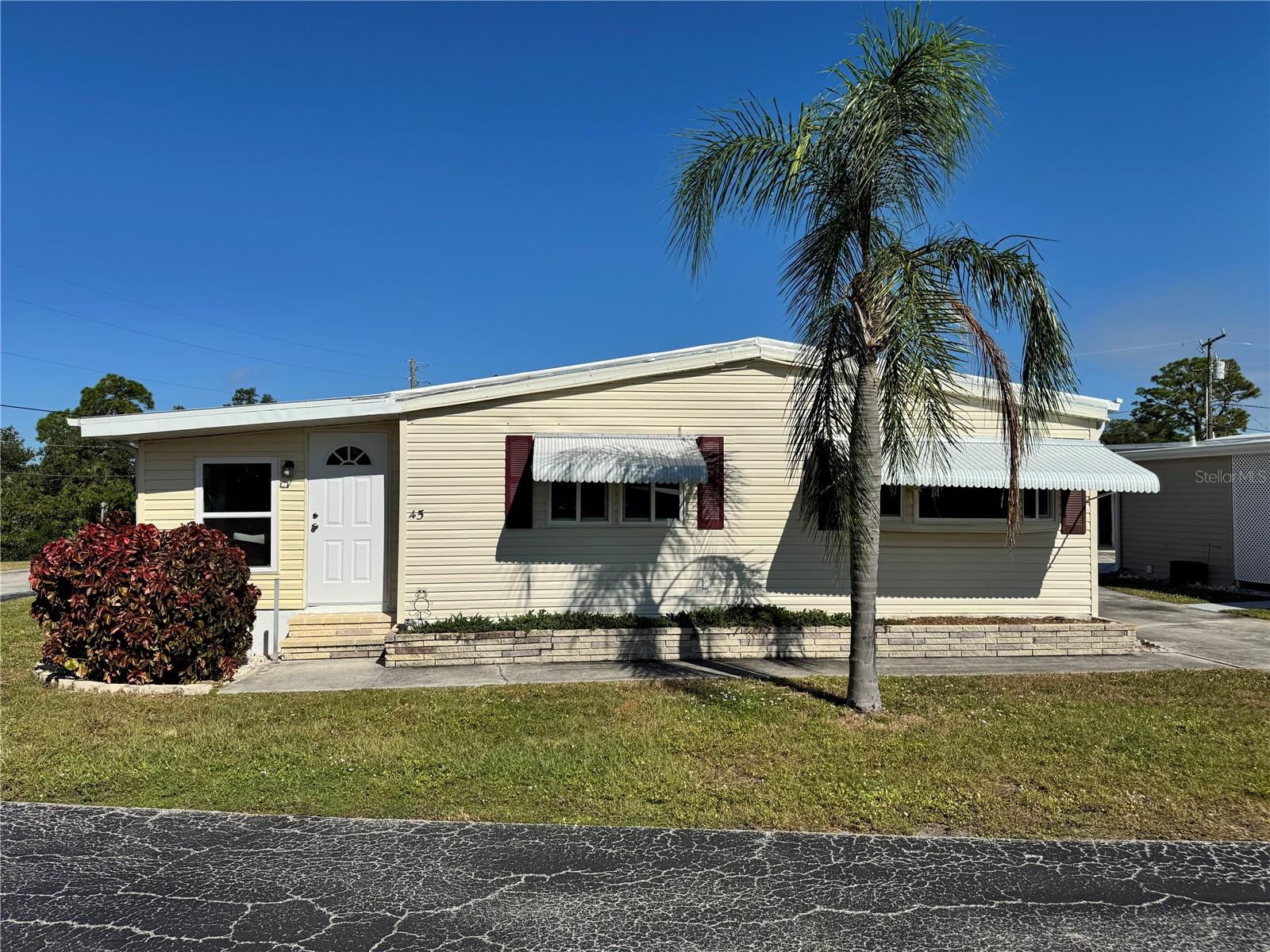 1891 Englewood Road, FL