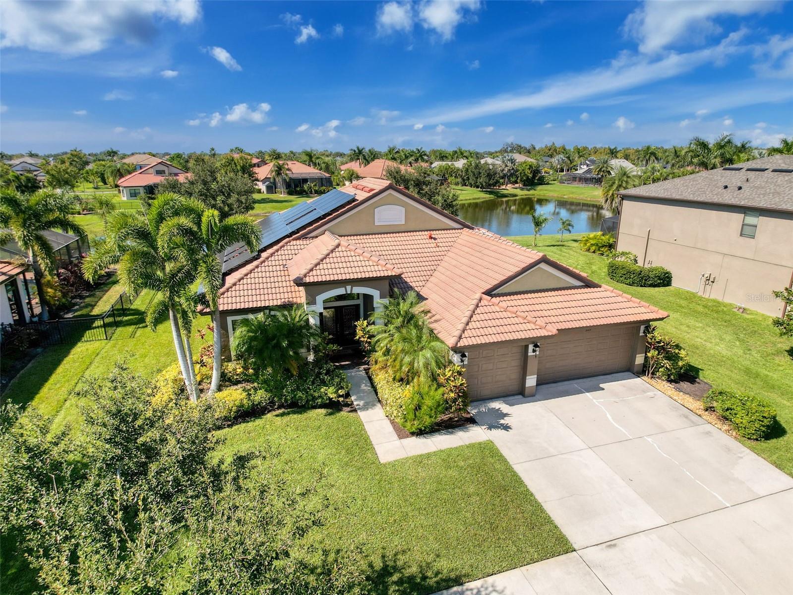 335 Cockle Shell Loop, FL