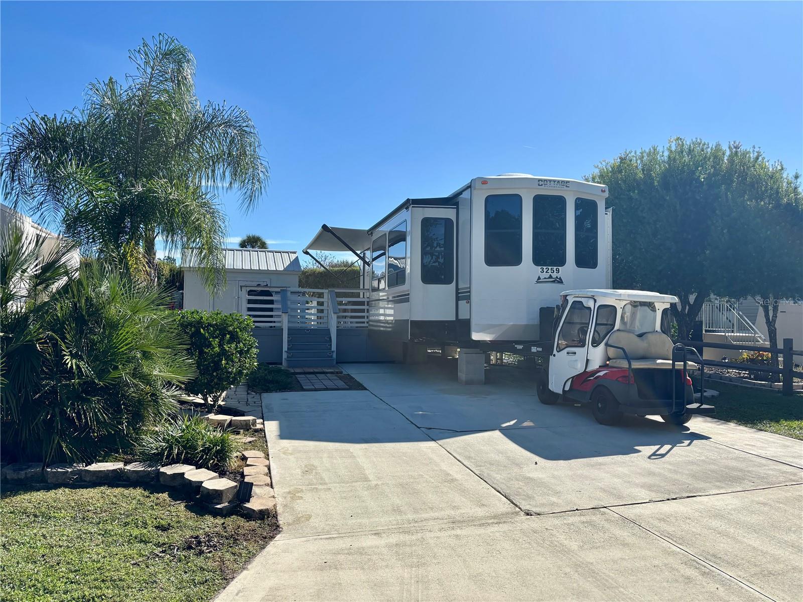 3259 Ne 102nd Avenue Rd, FL
