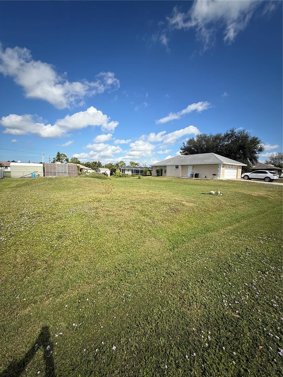 Unicorn Rd, FL