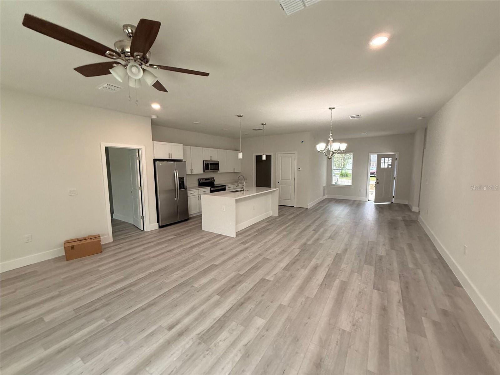 2402 156th Loop, FL