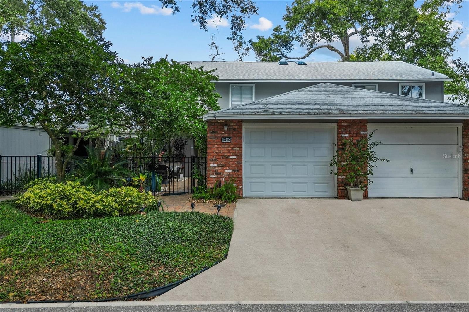 623 Red Oak Cir #109, FL