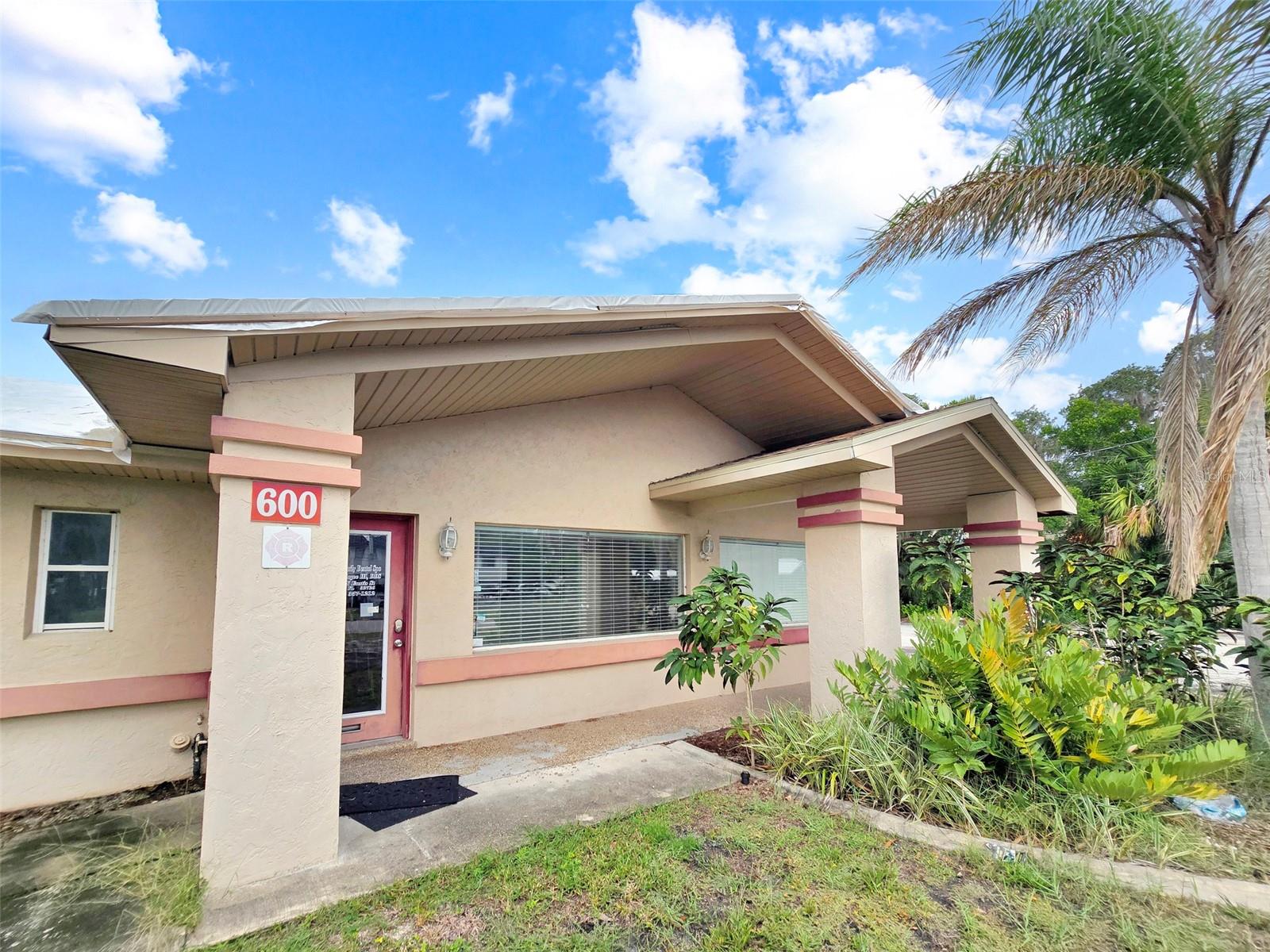 600 N Eustis St, FL
