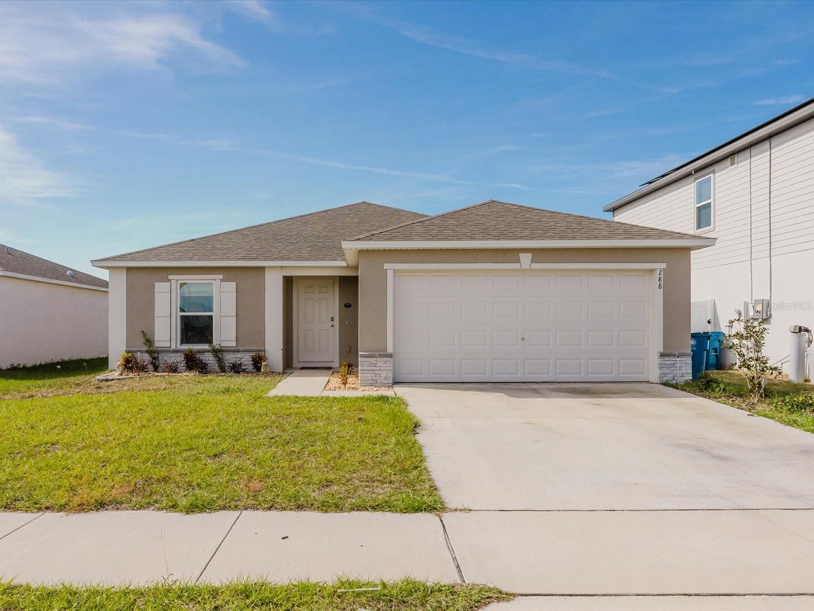 288 Towns Cir, FL