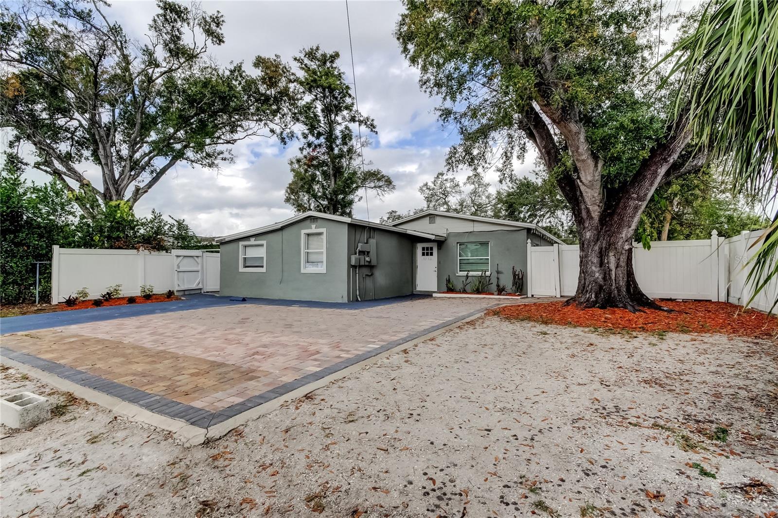 4532 Devonshire Rd, FL